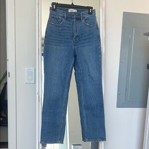 Abercrombie & Fitch Ankle Straight Ultra High Rise Jeans in Blue